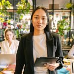 How to Become a Transformational Leader in the Modern Workplace
